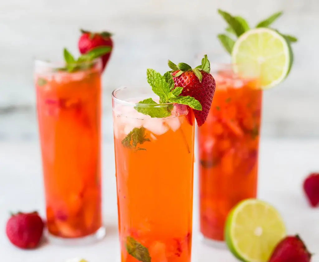 Raspberry Prosecco and mint