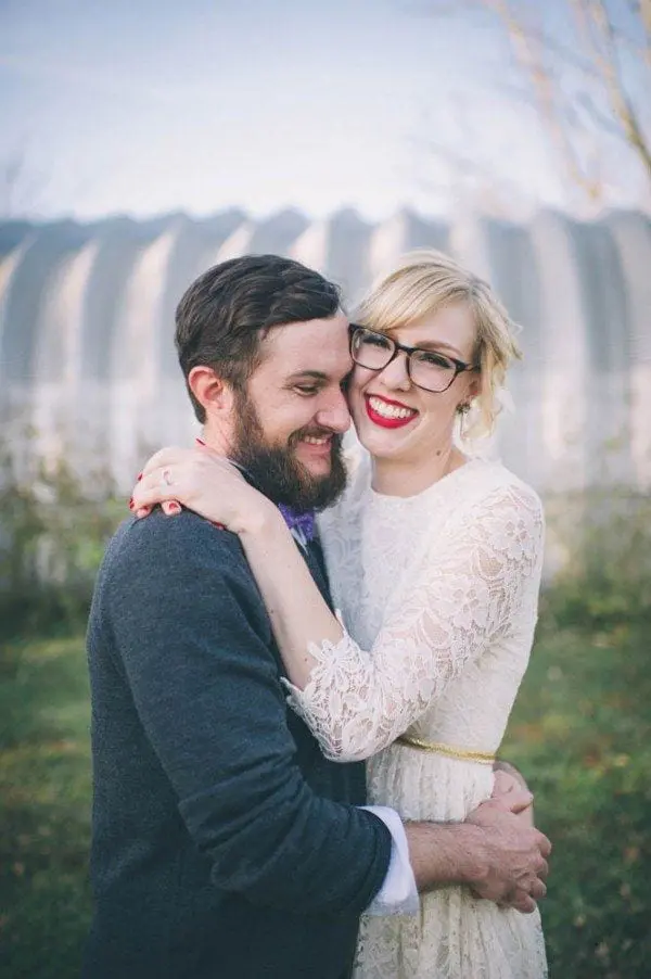 Wedding Guide - Tips For The Wearing Glasses On Your Wedding Day