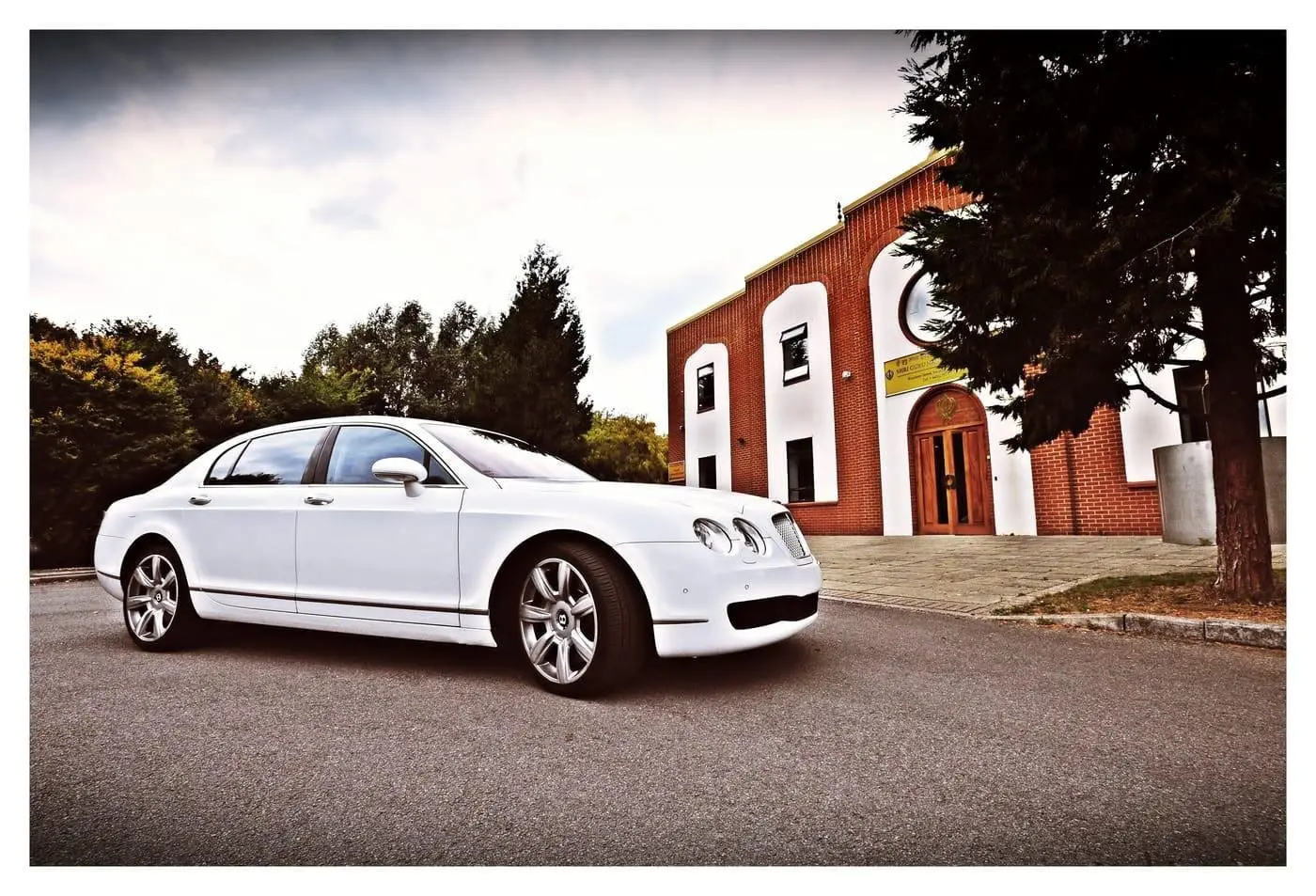 Bentley Mulsanne and Flying Spurr to make your wedding extra special