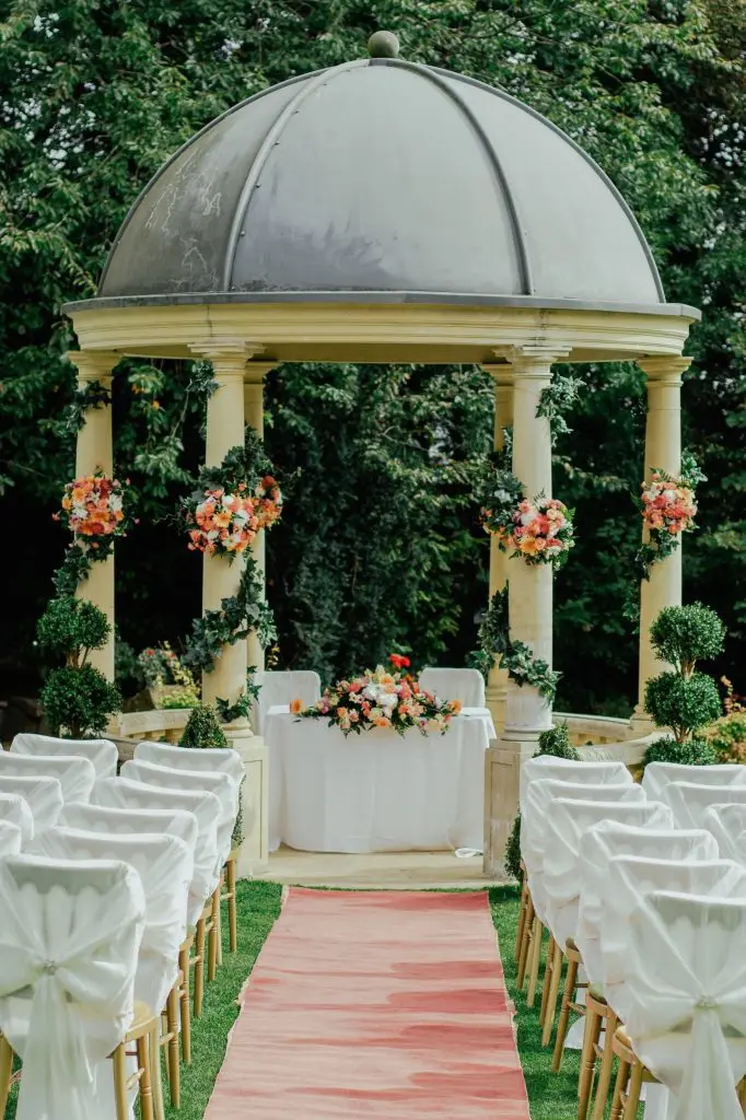 bohemian wedding ceremony
