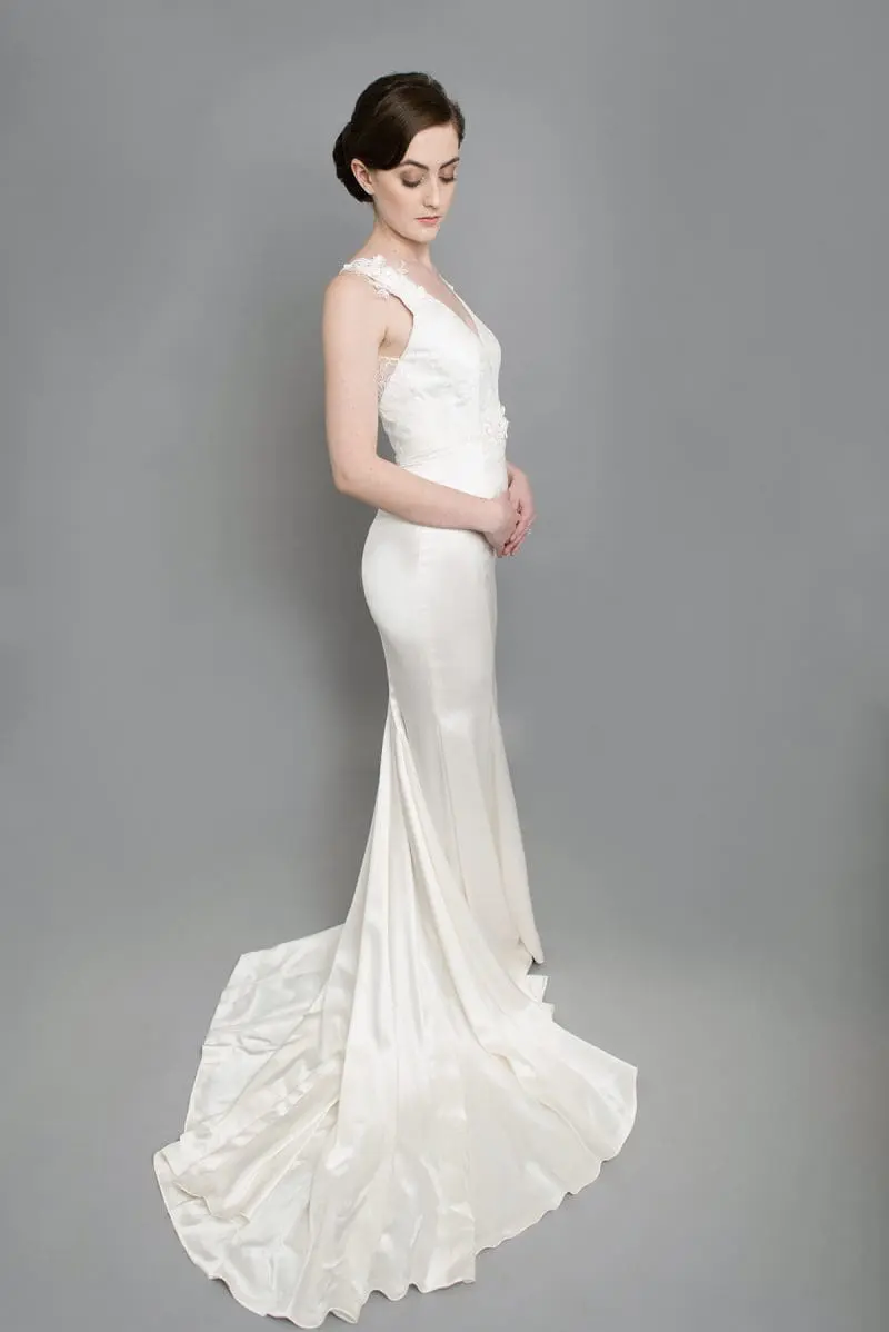 Simplicity & Separates from Elena Ferrara