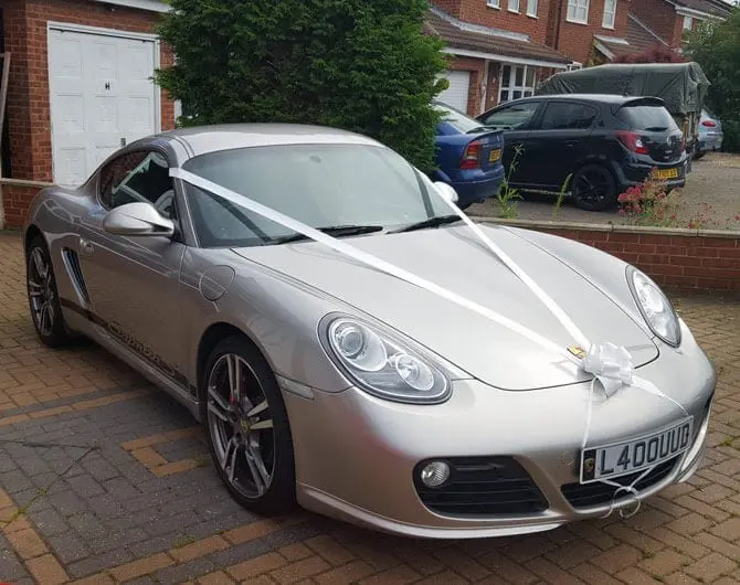 Wedding Guide - 6 best luxury cars to make your wedding extra special