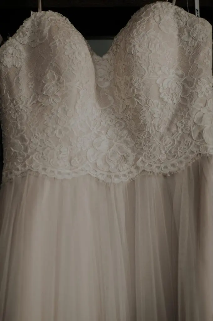 wedding gowns