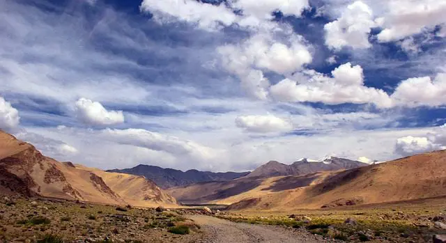 Exploring the Himalayas on your Honeymoon